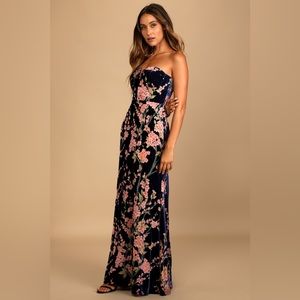 Blue velvet floral strapless gown never worn NWT